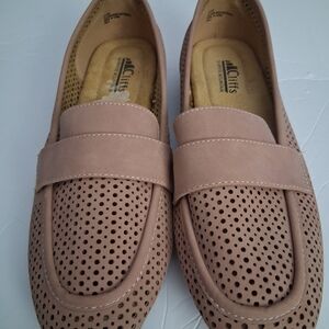Cliffs by WHITE MOUNTAIN Women's Camel/Tan Perforated Slip-On Loafers